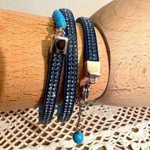 NWOT turquoise color leather bracelet with Swarovski elements